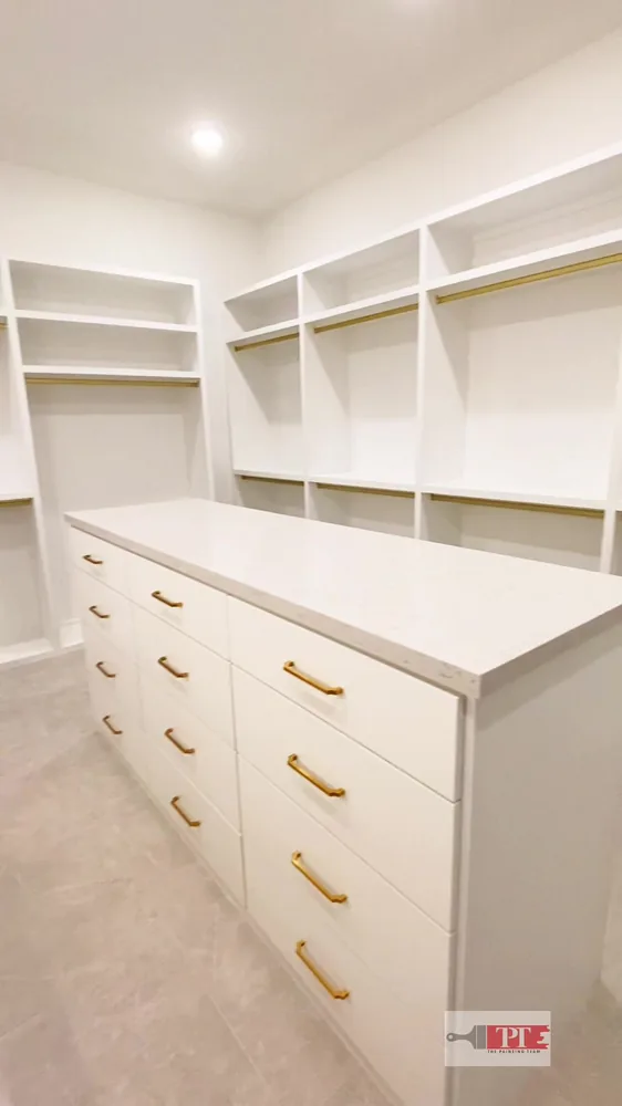 Walk in closet built-ins, The Woodlands, TX